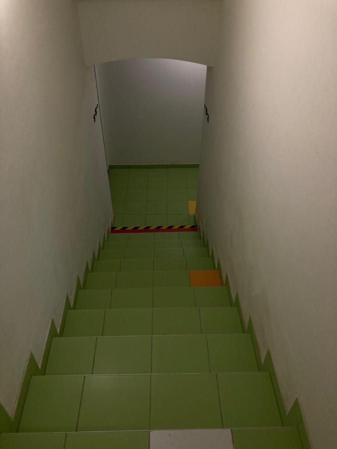 Capsule Hostel Zizkov Tower Prague Ngoại thất bức ảnh