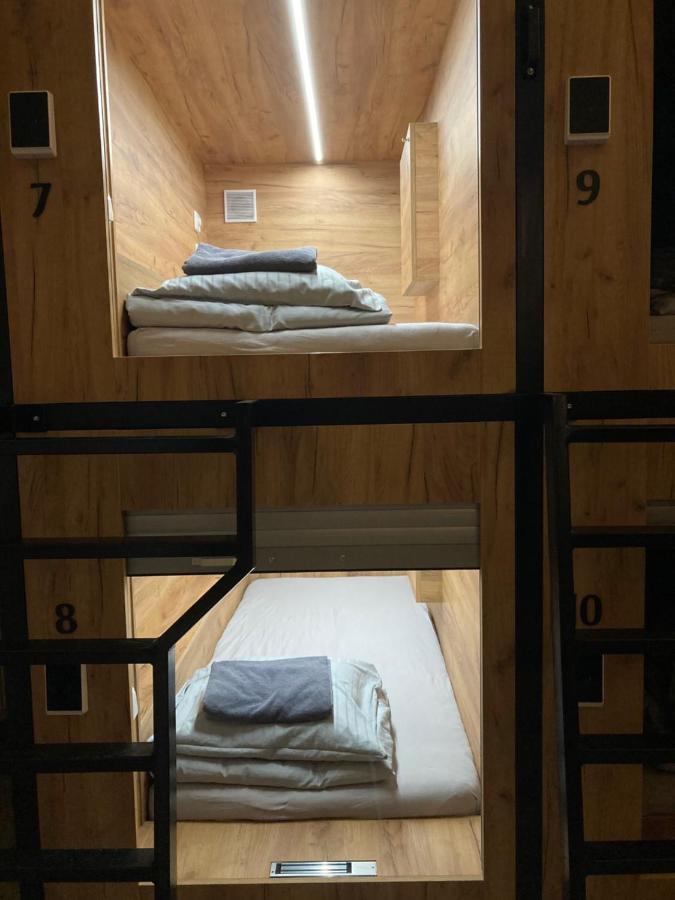 Capsule Hostel Zizkov Tower Prague Ngoại thất bức ảnh