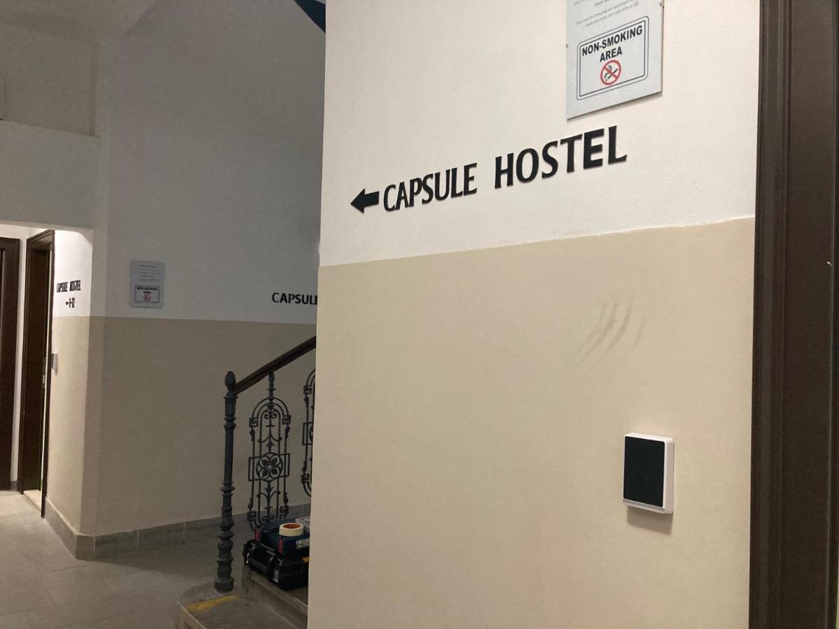 Capsule Hostel Zizkov Tower Prague Ngoại thất bức ảnh