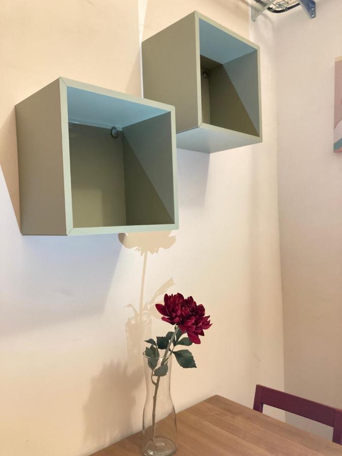 Capsule Hostel Zizkov Tower Prague Ngoại thất bức ảnh